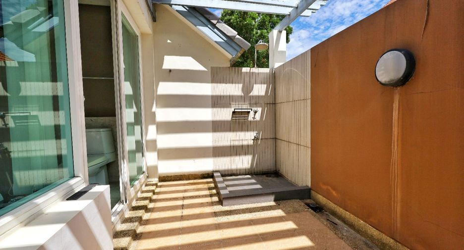 For sale 4 bedrooms house in Bang Kruai, Nonthaburi
