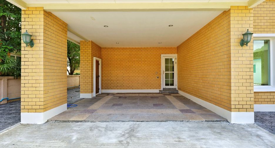 For sale 4 bedrooms house in Bang Kruai, Nonthaburi
