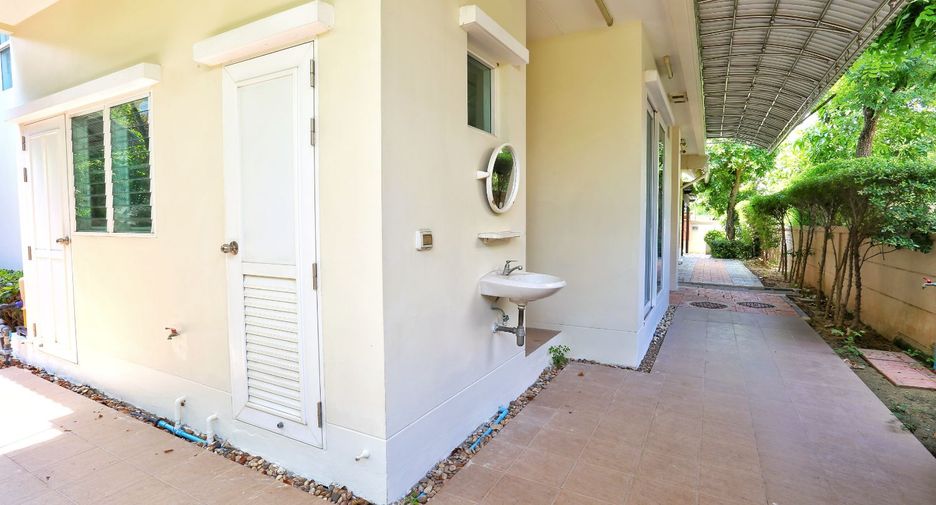 For sale 4 bedrooms house in Bang Kruai, Nonthaburi