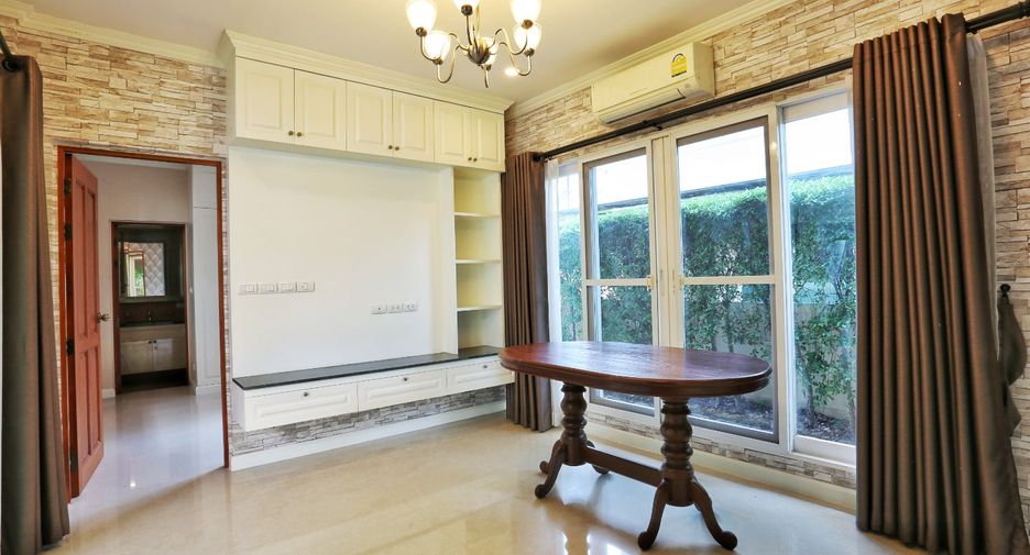 For sale 4 bedrooms house in Bang Kruai, Nonthaburi