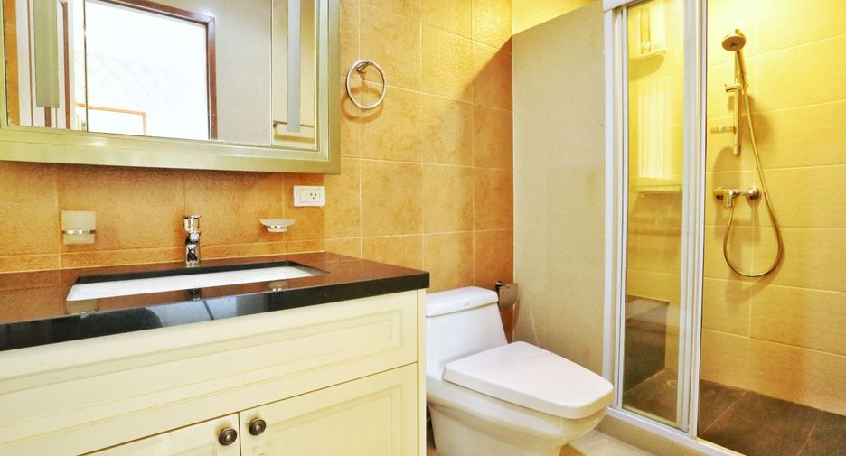 For sale 4 bedrooms house in Bang Kruai, Nonthaburi