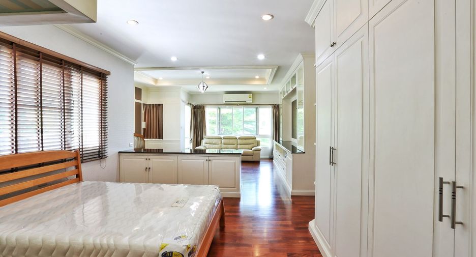 For sale 4 bedrooms house in Bang Kruai, Nonthaburi
