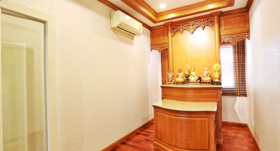 For sale 4 bedrooms house in Bang Kruai, Nonthaburi