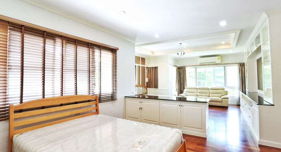 For sale 4 bedrooms house in Bang Kruai, Nonthaburi