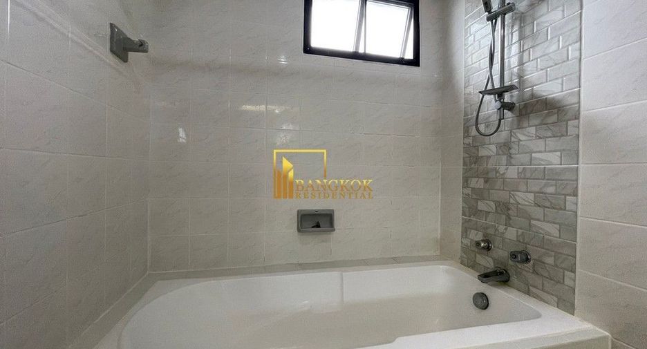 For rent 2 ベッドルーム apartment in Watthana, Bangkok