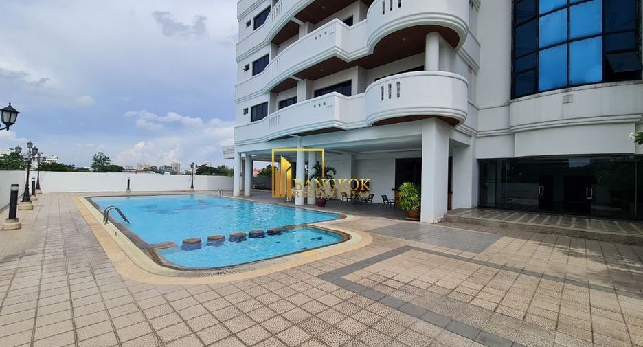 For rent 2 ベッドルーム apartment in Watthana, Bangkok