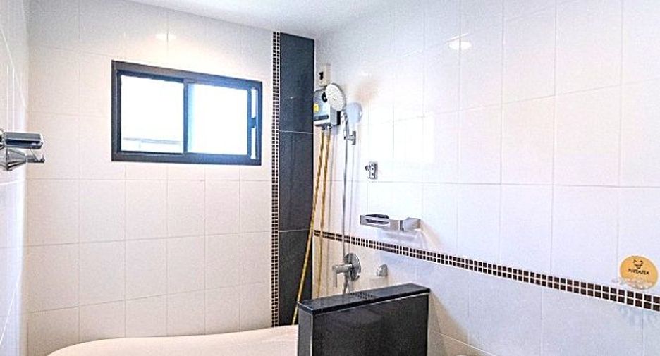 For rent 3 bed house in Bang Phli, Samut Prakan