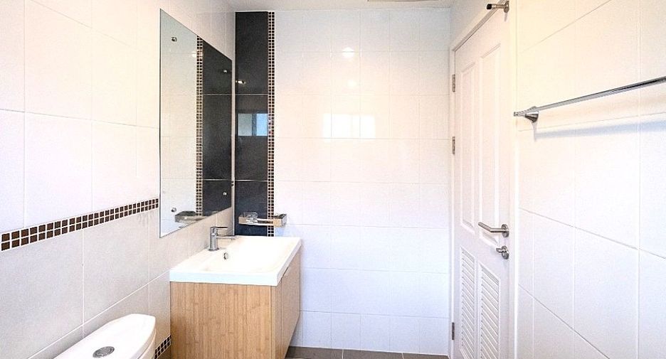 For rent 3 bed house in Bang Phli, Samut Prakan