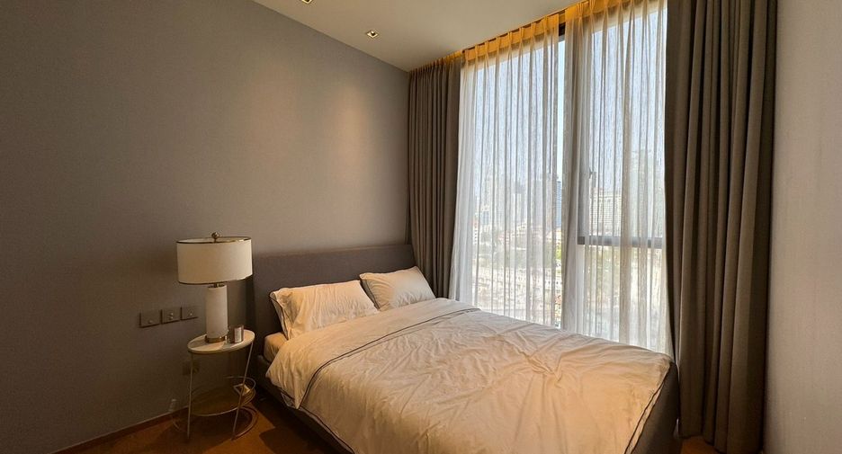 For rent 2 bedrooms condo in Khlong Toei, Bangkok