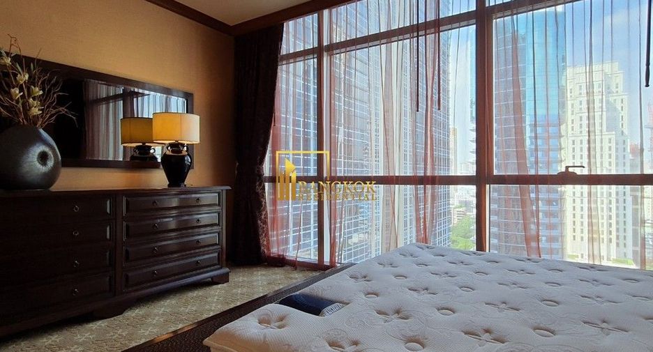 À louer 2 chambres condo à Pathum Wan, Bangkok