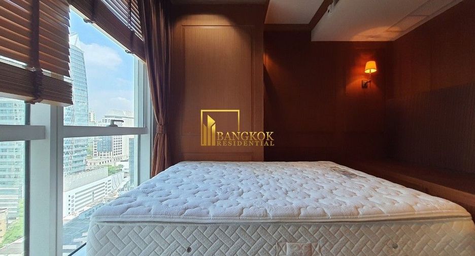 À louer 2 chambres condo à Pathum Wan, Bangkok