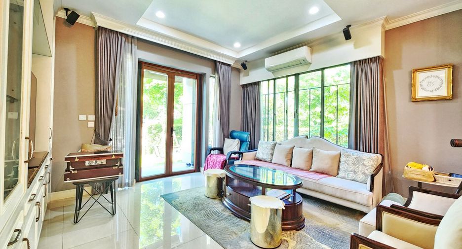 For sale 4 bedrooms house in Taling Chan, Bangkok