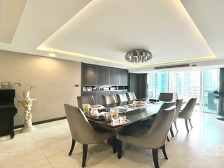 For sale 4 bed condo in Khlong Toei, Bangkok