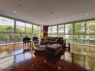 For rent 3 bedrooms apartment in Watthana, Bangkok
