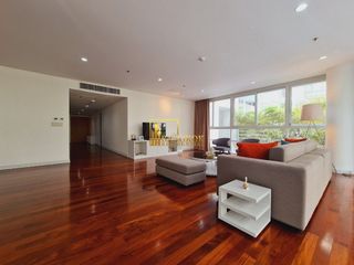 For rent 3 bedrooms apartment in Watthana, Bangkok