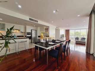 For rent 3 bedrooms apartment in Watthana, Bangkok