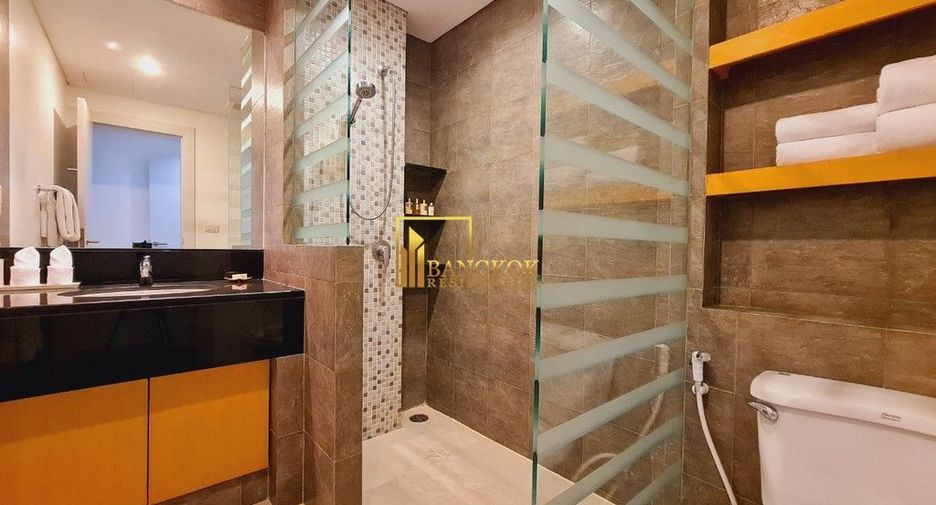 For rent 3 bedrooms apartment in Watthana, Bangkok