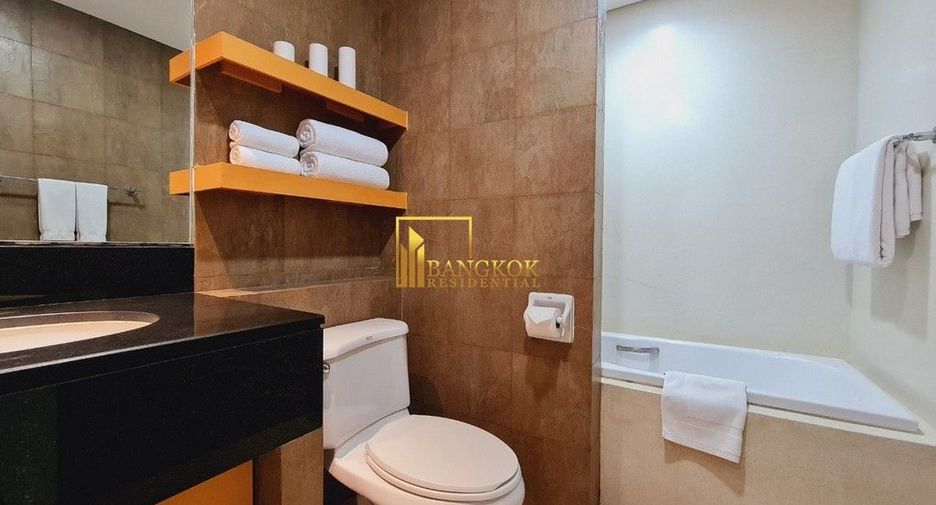For rent 3 bedrooms apartment in Watthana, Bangkok