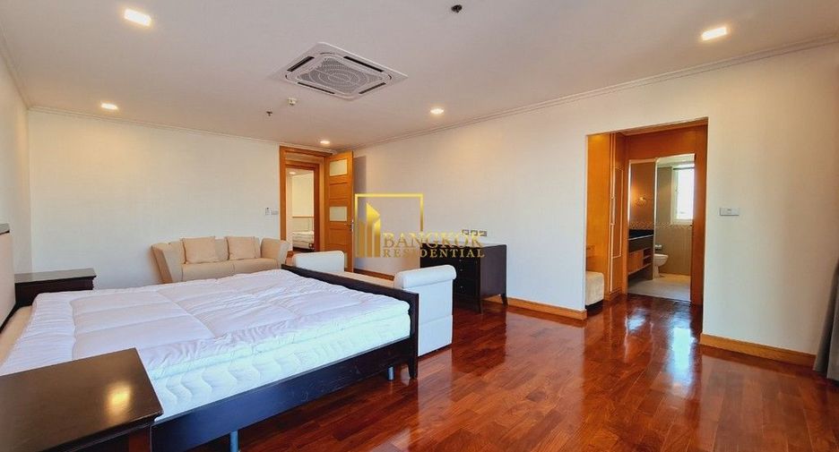 Apartamento en alquiler de 3 habitaciones en Watthana, Bangkok