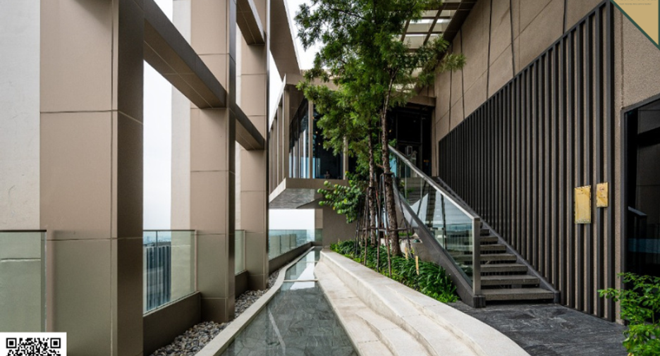 For sale 2 bedrooms condo in Bang Na, Bangkok