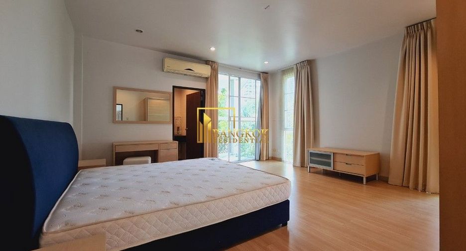 Apartamento en alquiler de 3 habitaciones en Khlong Toei, Bangkok