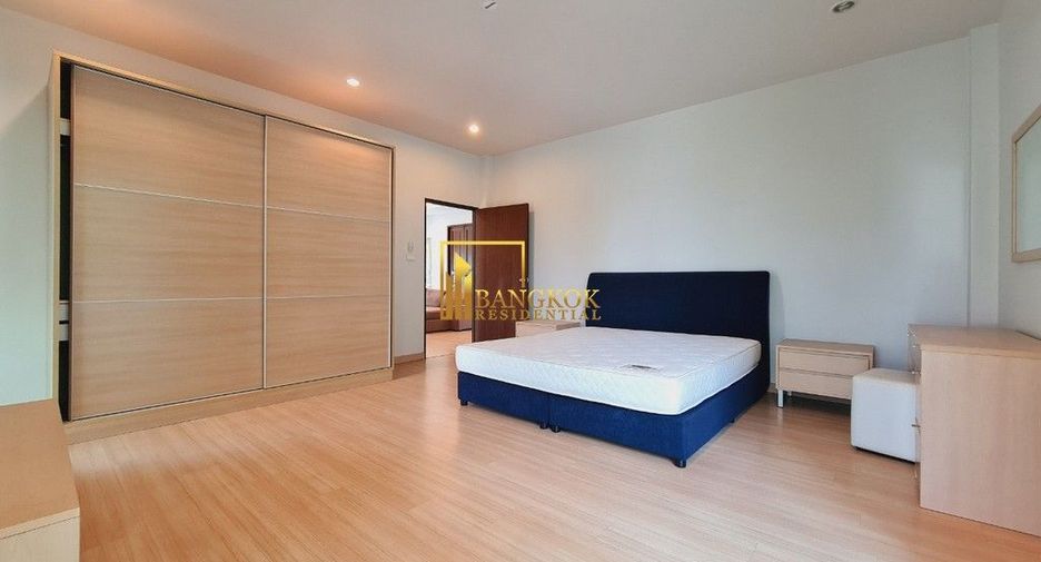 Apartamento en alquiler de 3 habitaciones en Khlong Toei, Bangkok