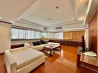 For rent 4 ベッドルーム condo in Watthana, Bangkok