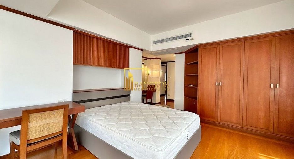 Wohnung zur Miete mit 4 Zimmer in Watthana, Bangkok