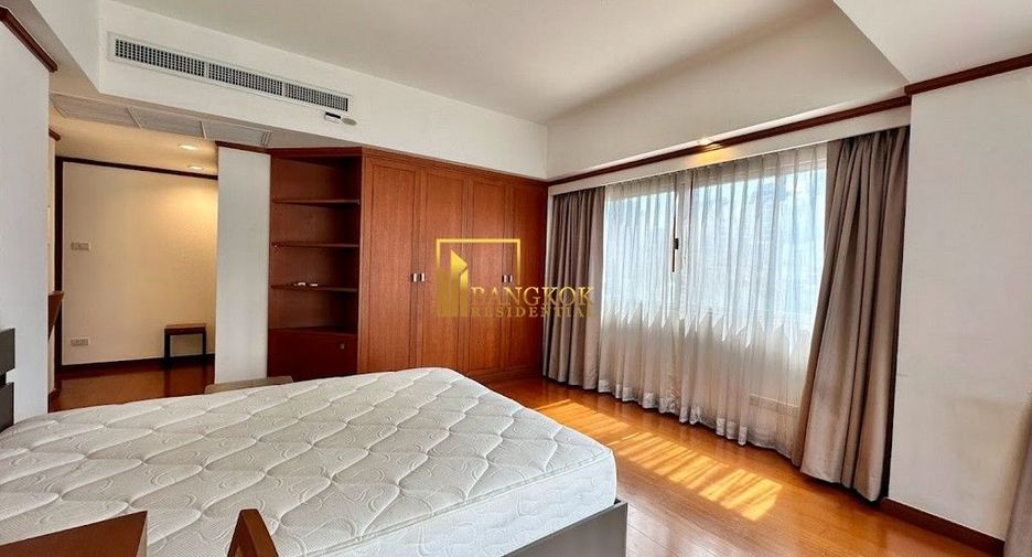 Wohnung zur Miete mit 4 Zimmer in Watthana, Bangkok