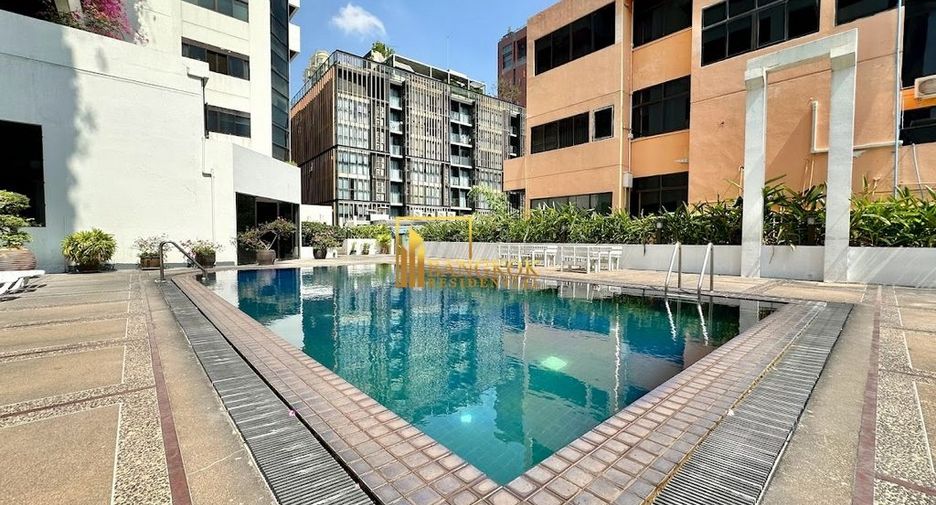 Wohnung zur Miete mit 4 Zimmer in Watthana, Bangkok