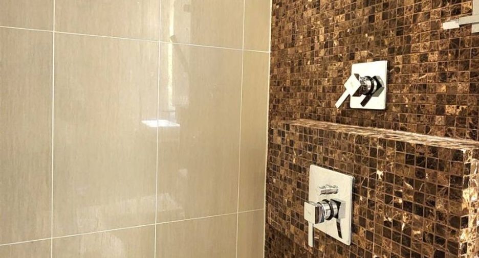 For rent 2 bedrooms condo in Bang Lamung, Chonburi