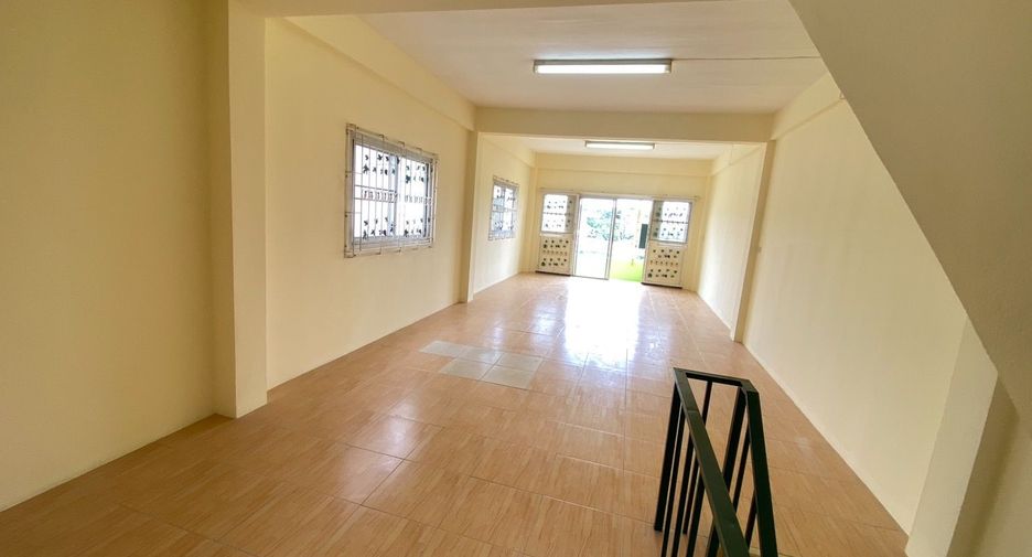 For sale 4 bedrooms retail Space in Mueang Rayong, Rayong