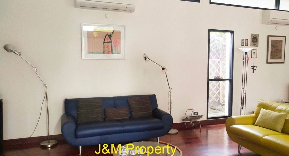 For sale 3 bedrooms house in Cha Am, Phetchaburi