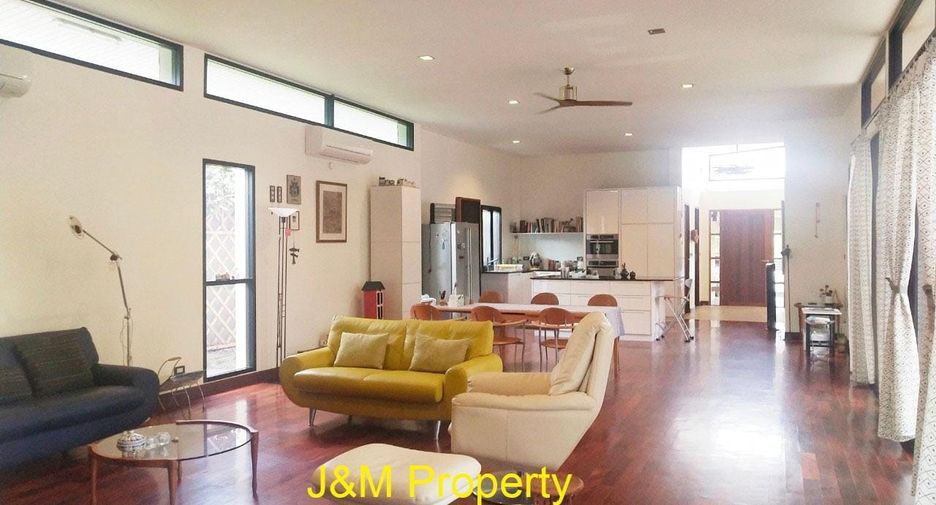 For sale 3 bedrooms house in Cha Am, Phetchaburi