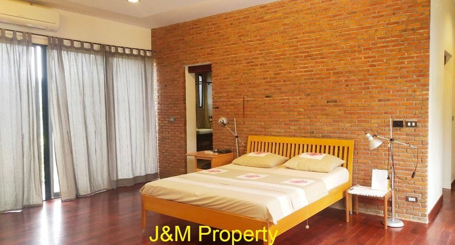 For sale 3 bedrooms house in Cha Am, Phetchaburi