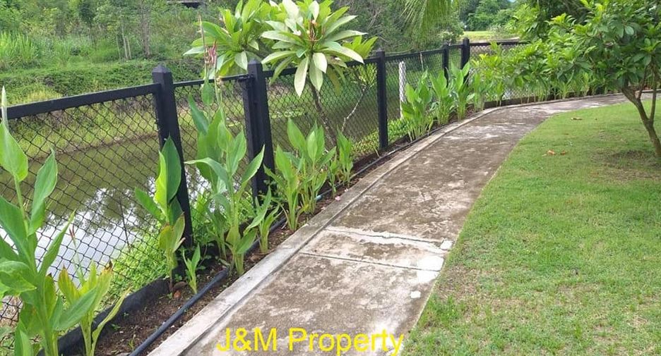 For sale 3 bedrooms house in Cha Am, Phetchaburi