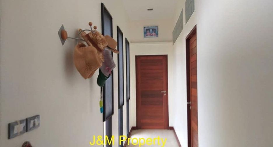 For sale 3 bedrooms house in Cha Am, Phetchaburi