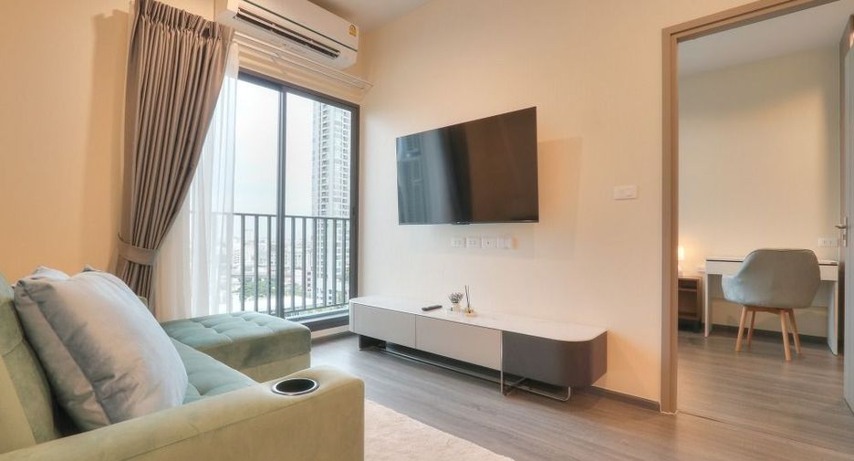 Condo en alquiler de 2 habitaciones en Khlong Toei, Bangkok