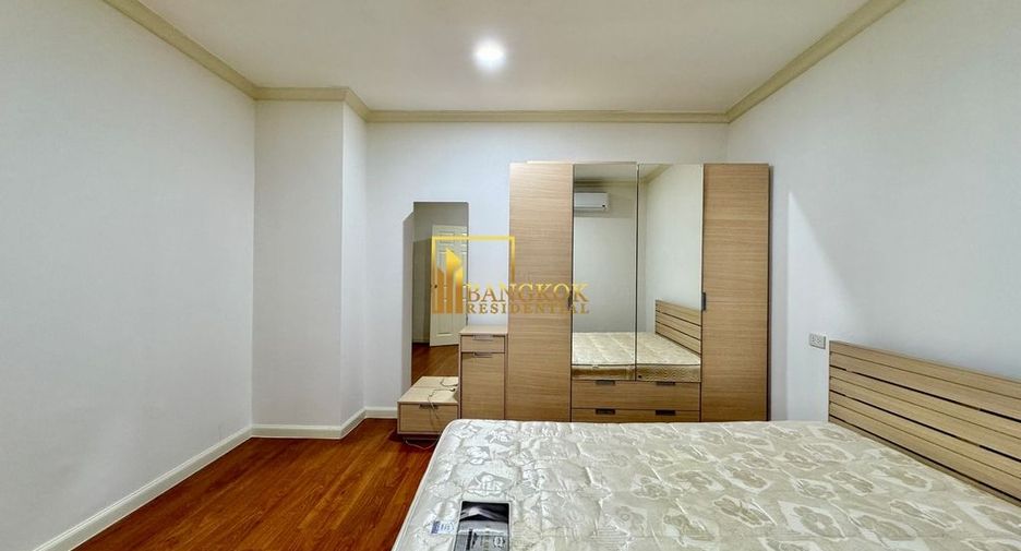 ให้เช่า 3 ห้องนอน คอนโด ใน วัฒนา, กรุงเทพฯ
