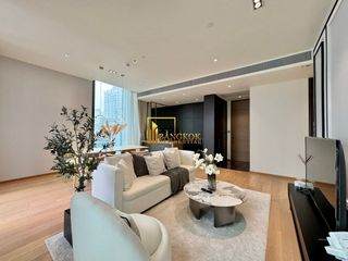For rent 2 bedrooms condo in Pathum Wan, Bangkok