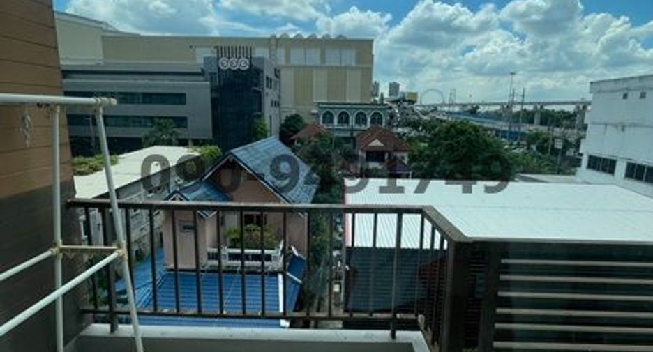 For rent 2 bedrooms condo in Khan Na Yao, Bangkok