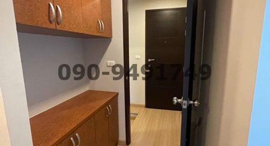 For rent 2 bedrooms condo in Khan Na Yao, Bangkok