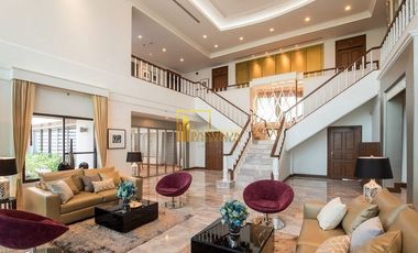 出租 3 卧室 公寓式住宅 在 Khlong Toei, 曼谷