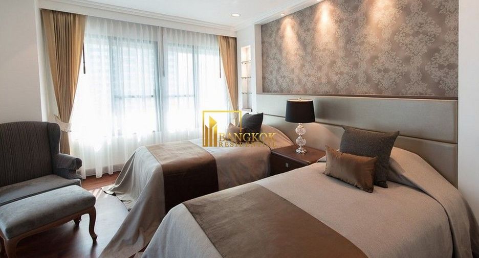Apartamento en alquiler de 3 habitaciones en Khlong Toei, Bangkok