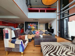 For rent 5 bedrooms condo in Pathum Wan, Bangkok