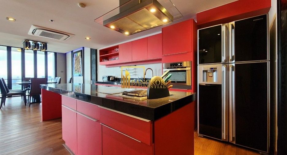 Condo en alquiler de 5 habitaciones en Pathum Wan, Bangkok