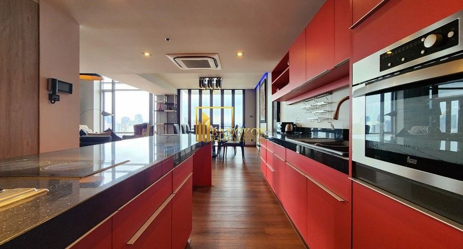 Condo en alquiler de 5 habitaciones en Pathum Wan, Bangkok