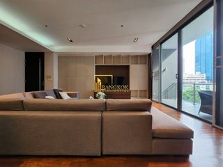 Condo en alquiler de 3 habitaciones en Khlong Toei, Bangkok
