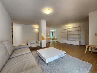 Apartamento en alquiler de 3 habitaciones en Watthana, Bangkok