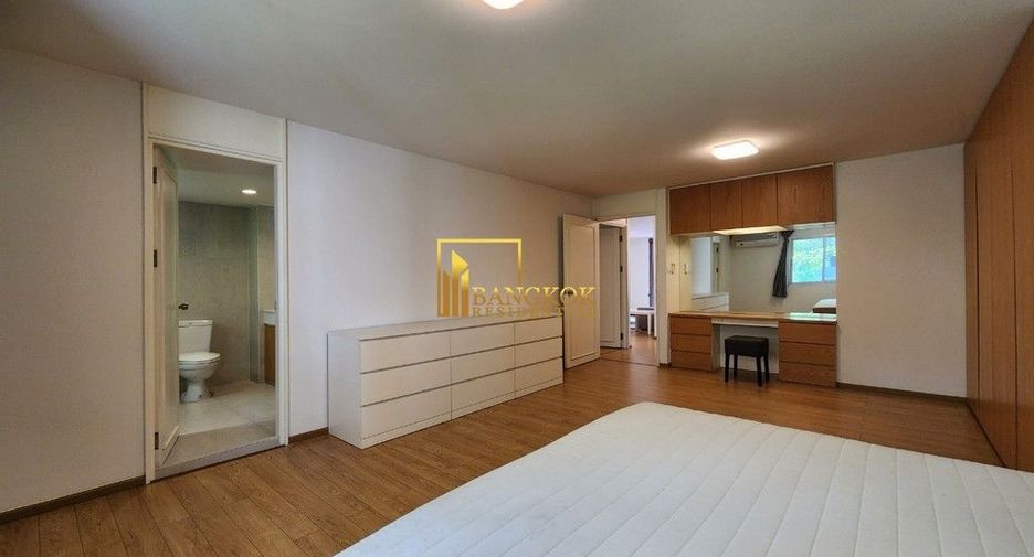 Apartamento en alquiler de 3 habitaciones en Watthana, Bangkok